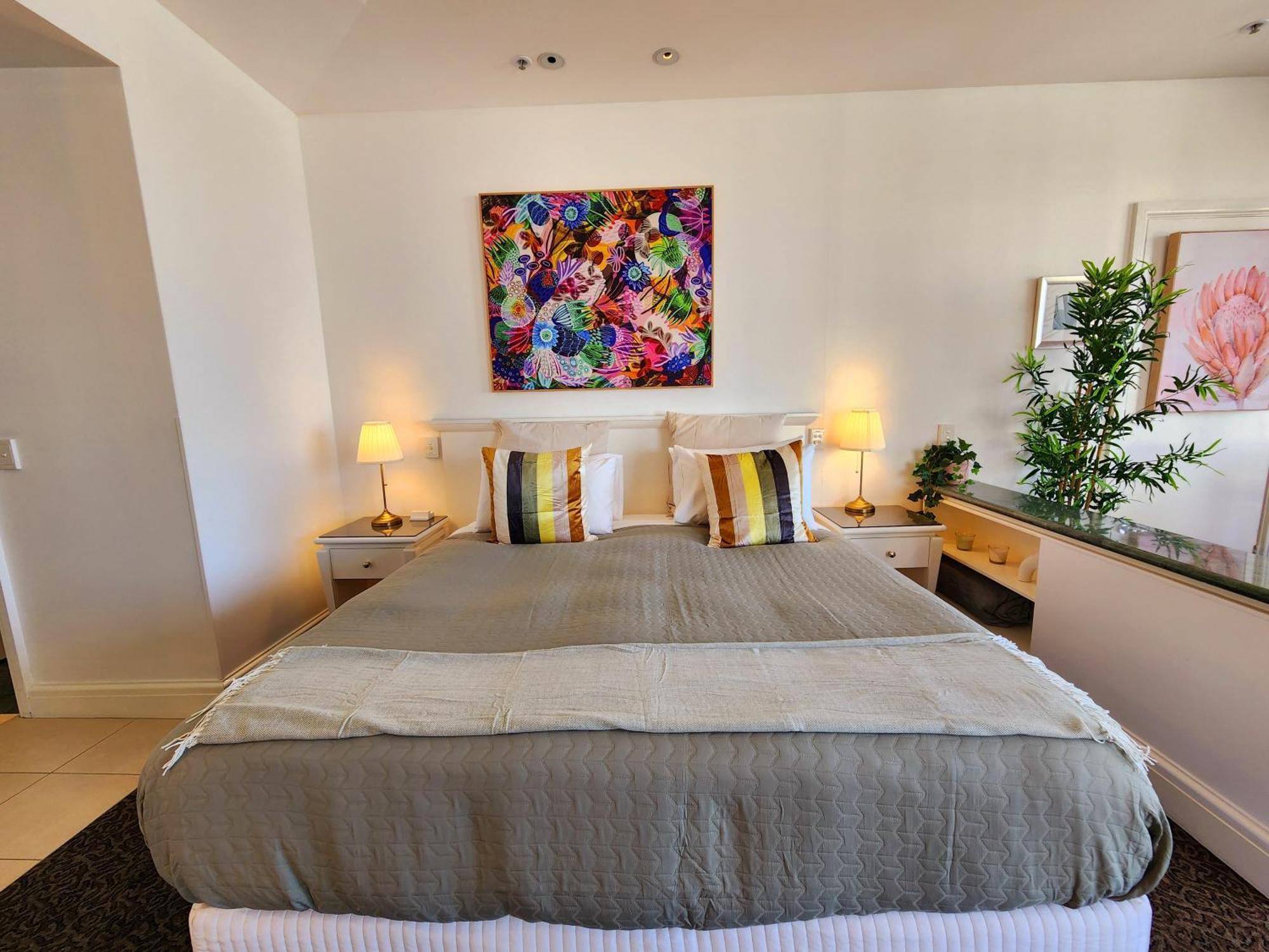 Deluxe Private Apartment And Studio - Ocean Views Gold Coast Luaran gambar