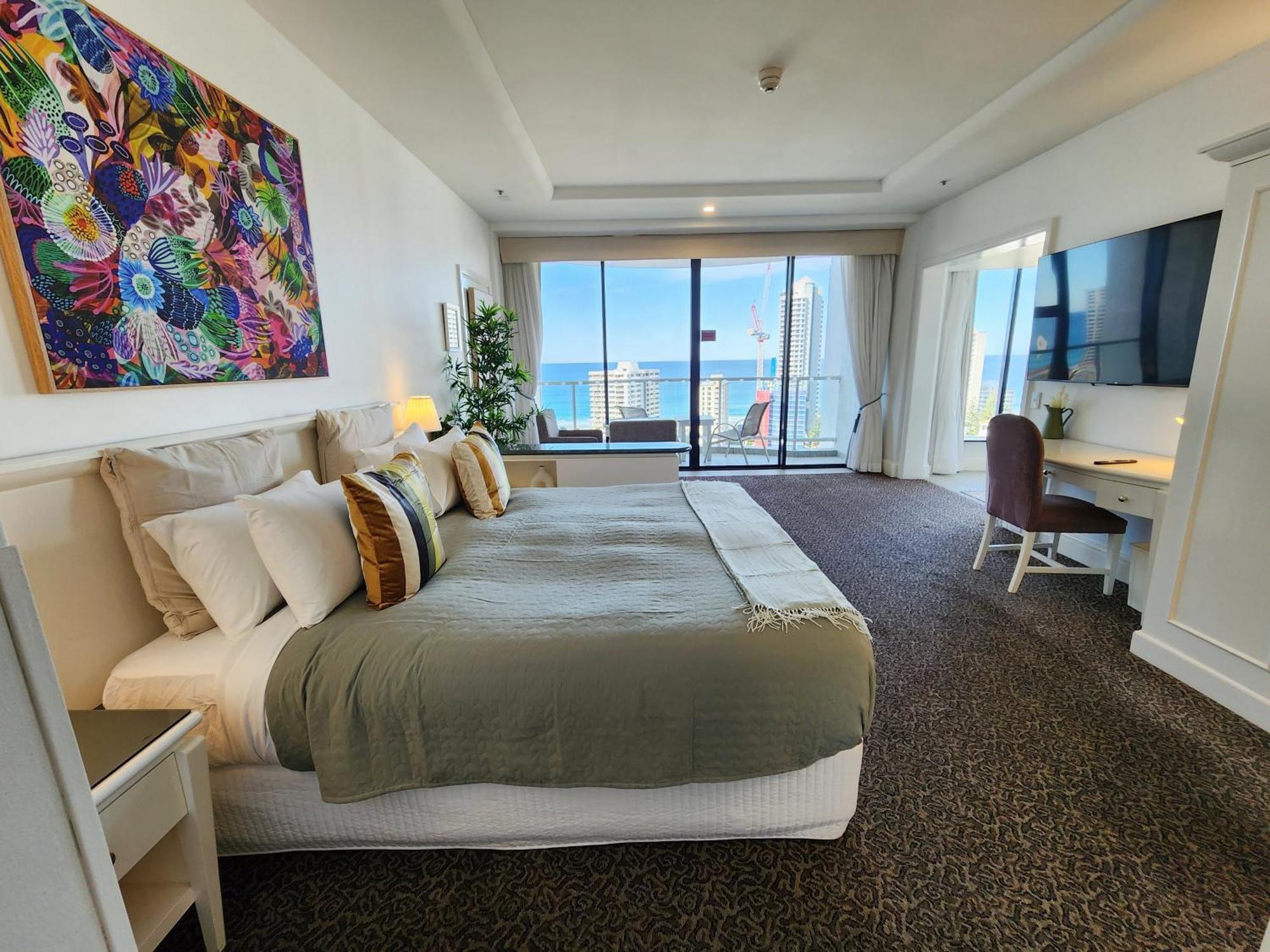 Deluxe Private Apartment And Studio - Ocean Views Gold Coast Luaran gambar
